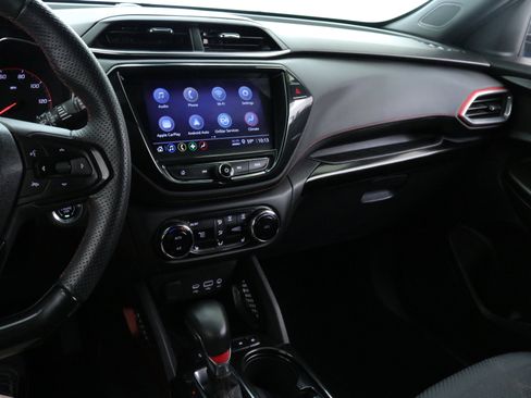 Certified 2023 Chevrolet TrailBlazer RS w/ Convenience Package image 18