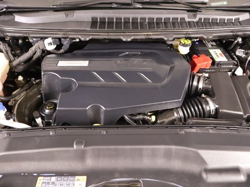 Used 2019 Ford Edge ST w/ Equipment Group 401A AWD/4WD image 21