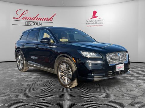 Certified 2022 Lincoln Corsair Reserve w/ Equipment Group 201A image 7