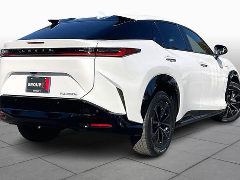 Used 2026 Lexus RZ 350e image 13