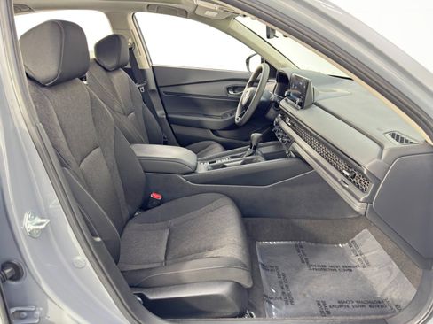 Used 2025 Honda Accord SE image 14