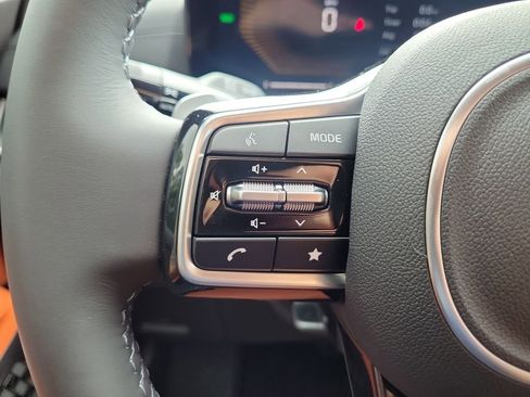New 2026 Kia Carnival EX FWD image 27