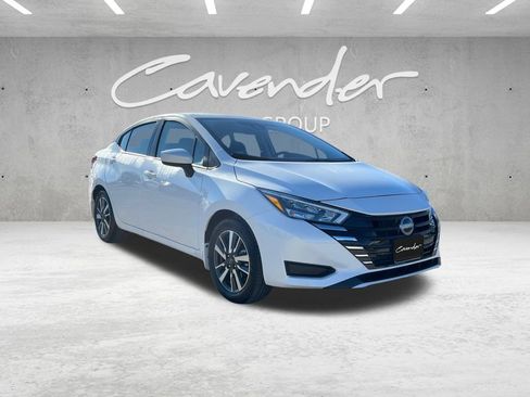New 2025 Nissan Versa SV image 2