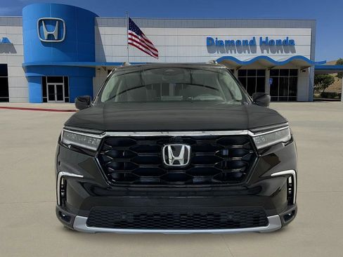 New 2025 Honda Pilot Elite image 11