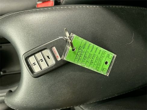 Used 2017 Honda HR-V EX-L image 12