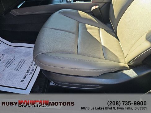 Used 2024 Lincoln Corsair Reserve w/ Equipment Group 201A image 12