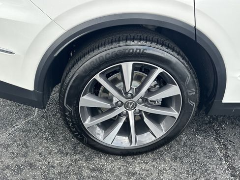 Certified 2026 Acura MDX FWD w/ Technology Package image 20