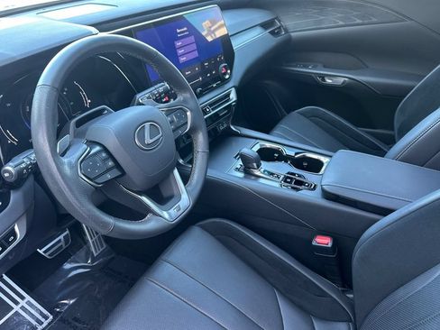 Certified 2023 Lexus RX 500h F Sport AWD/4WD image 10
