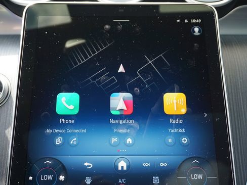 Certified 2025 Mercedes-Benz GLC 300 4MATIC image 34