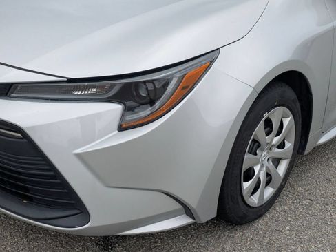 Used 2024 Toyota Corolla LE FWD image 10