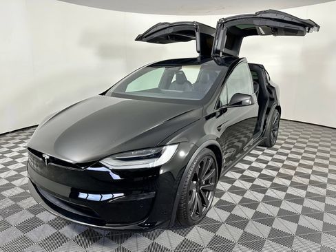 Used 2022 Tesla Model X Plaid AWD/4WD image 37