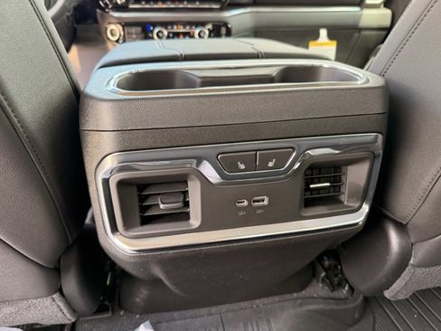 New 2026 GMC Sierra 2500 SLT w/ SLT Premium Package image 25