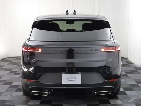 Certified 2026 Land Rover Range Rover Sport SE AWD/4WD image 17