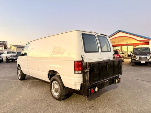 Used 2000 Ford E-350 and Econoline 350 Van image 3