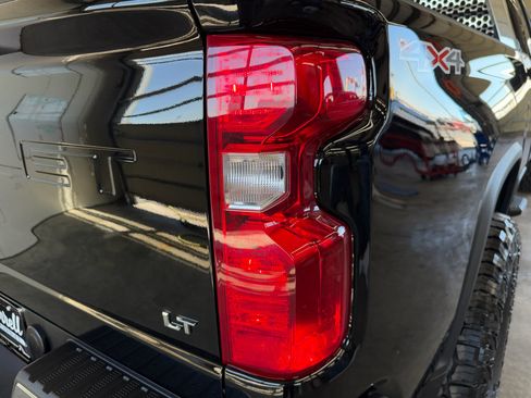 Used 2026 Chevrolet Silverado 2500 LT AWD/4WD image 7