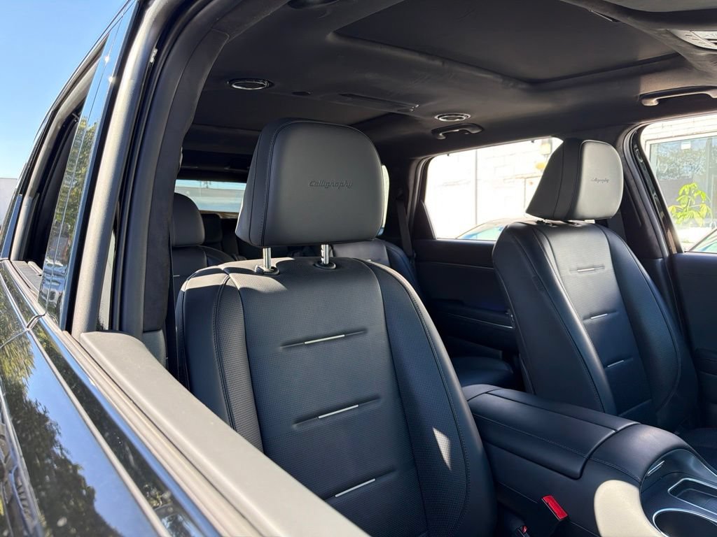 Used 2026 Hyundai Palisade Calligraphy AWD/4WD image 13