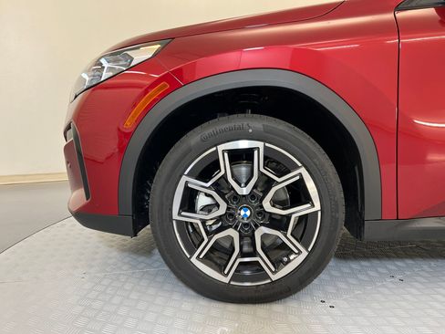Used 2025 BMW X2 xDrive28i w/ Premium Package AWD/4WD image 10