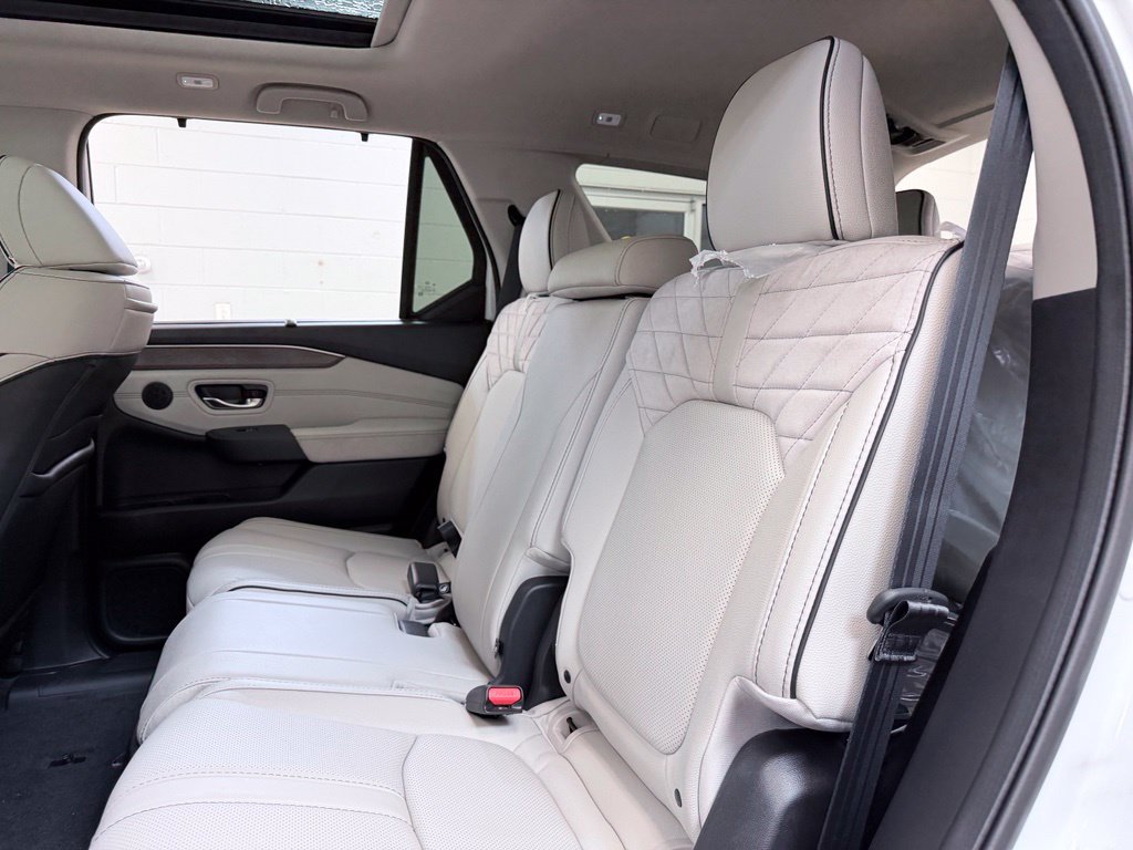 New 2026 Honda Pilot Elite image 25