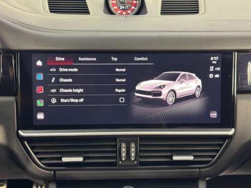 Used 2022 Porsche Cayenne Turbo image 29