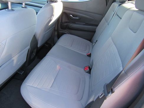 Used 2023 Hyundai Santa Cruz SE image 11