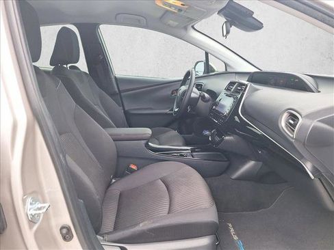 Certified 2022 Toyota Prius Prime LE image 21