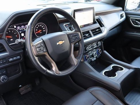 Used 2021 Chevrolet Suburban High Country image 5