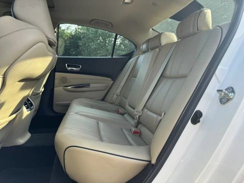 Used 2018 Acura TLX w/ Technology Package FWD image 17