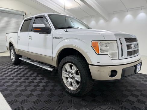 Used 2010 Ford F150 Lariat RWD image 1
