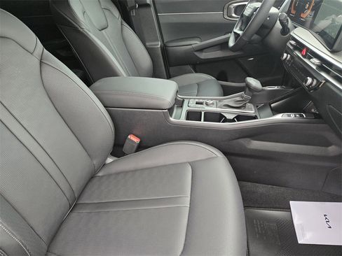 New 2026 Kia Sorento X-Line EX image 10