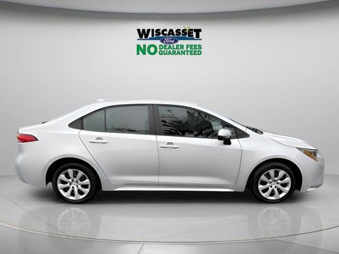 Used 2024 Toyota Corolla LE image 5