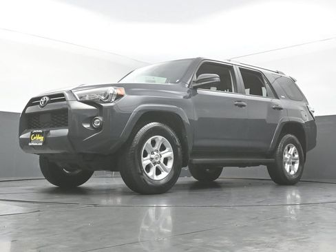 Used 2024 Toyota 4Runner SR5 AWD/4WD image 49
