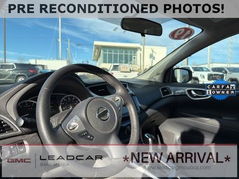 Used 2019 Nissan Sentra SR image 17