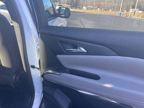 New 2026 Chevrolet Traverse LT w/ Driver Confidence Package image 15