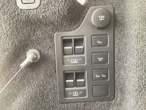 Used 2019 Land Rover Discovery HSE Luxury image 13