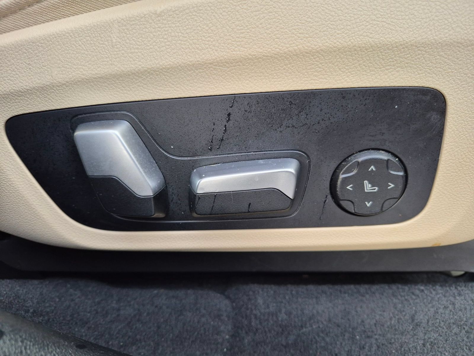 Used 2021 BMW X3 sDrive30i w/ Premium Package RWD image 40