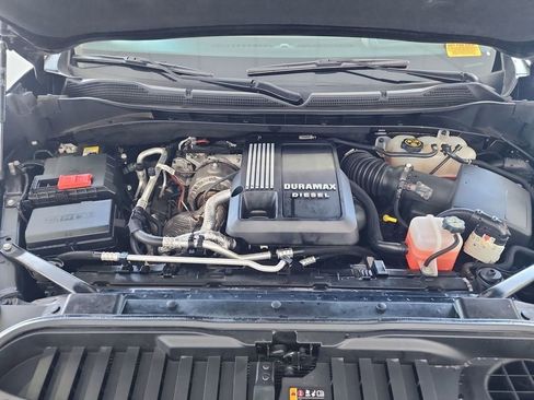 Certified 2024 Chevrolet Silverado 1500 ZR2 w/ Technology Package AWD/4WD image 31