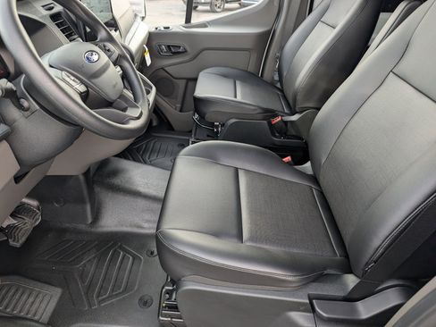 New 2026 Ford Transit 250 148 Medium Roof image 10