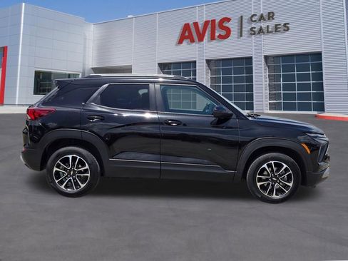 Used 2025 Chevrolet TrailBlazer LT AWD/4WD image 5
