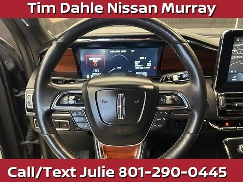 Used 2020 Lincoln Navigator Reserve w/ Equipment Group 208A Reserve AWD/4WD image 25