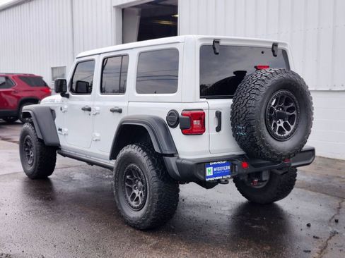 Used 2022 Jeep Wrangler Unlimited Sport image 3