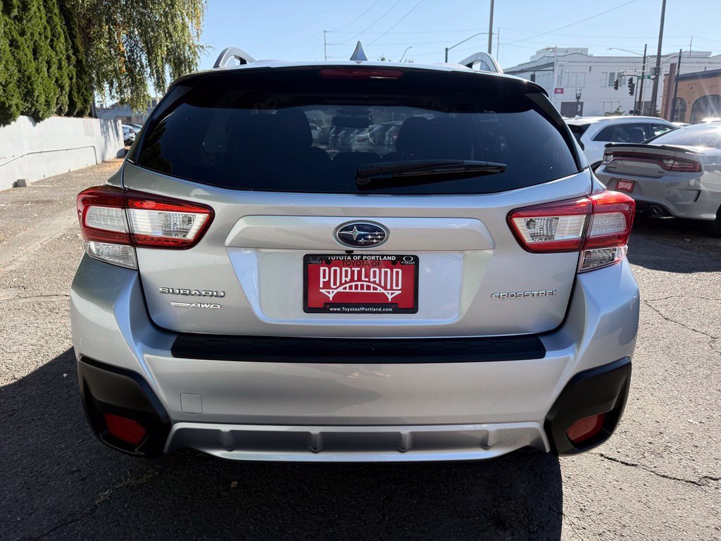 Used 2019 Subaru Crosstrek 2.0i Premium w/ Moonroof Package AWD/4WD image 6