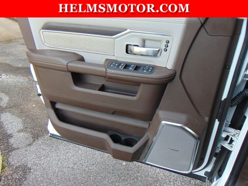 New 2025 RAM 2500 Laramie image 27