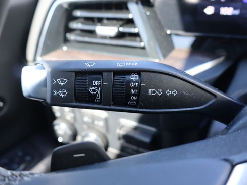 Used 2025 Chevrolet Tahoe Premier image 25