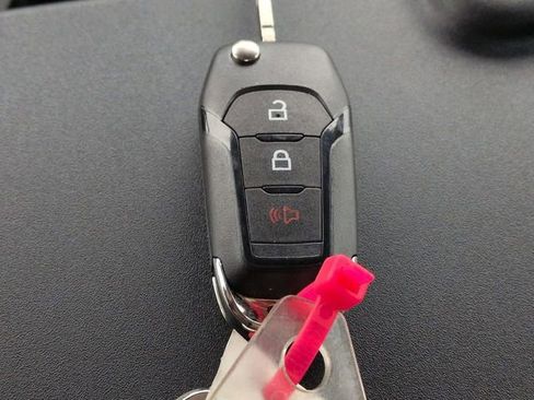 New 2025 Ford F150 XL w/ Equipment Group 103A High image 30