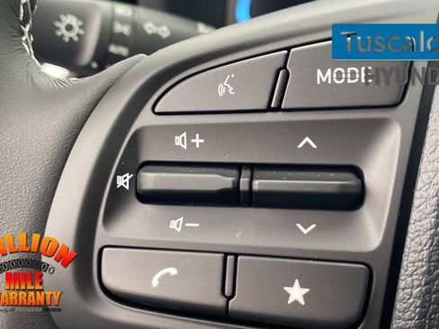 New 2026 Hyundai Venue SEL image 18