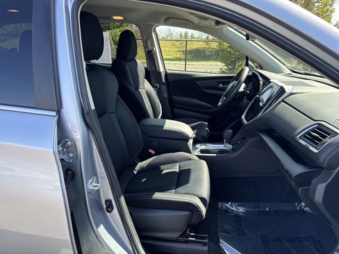 Used 2023 Subaru Ascent Premium w/ Convenience Package image 16
