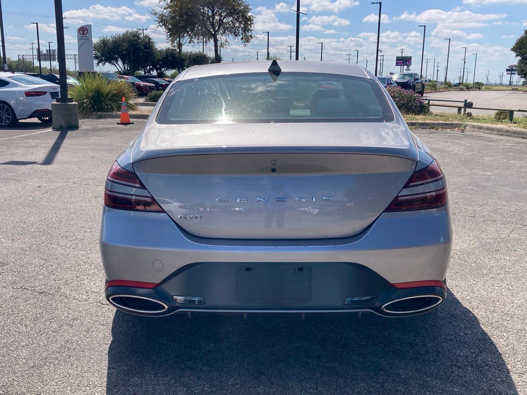Used 2025 Genesis G70 2.5T RWD image 6