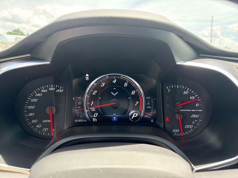 Used 2019 Chevrolet Corvette Stingray Coupe w/ 2LT Preferred Equipment Group RWD image 15