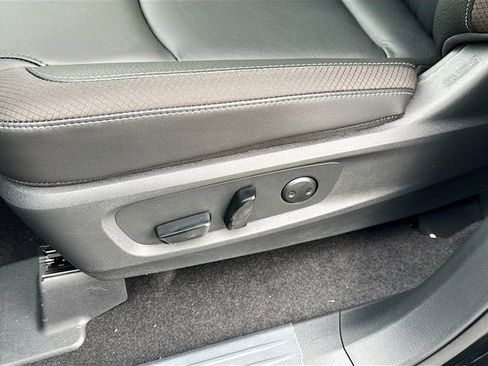 New 2025 Nissan Pathfinder SL w/ Cargo Package image 22