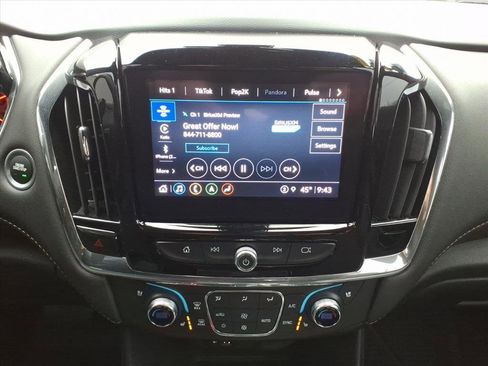 Used 2023 Chevrolet Traverse Premier w/ Redline Edition image 19